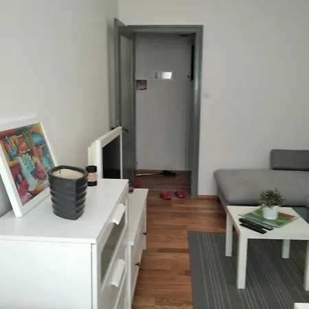 Apartman Nicco Onnea 公寓 *